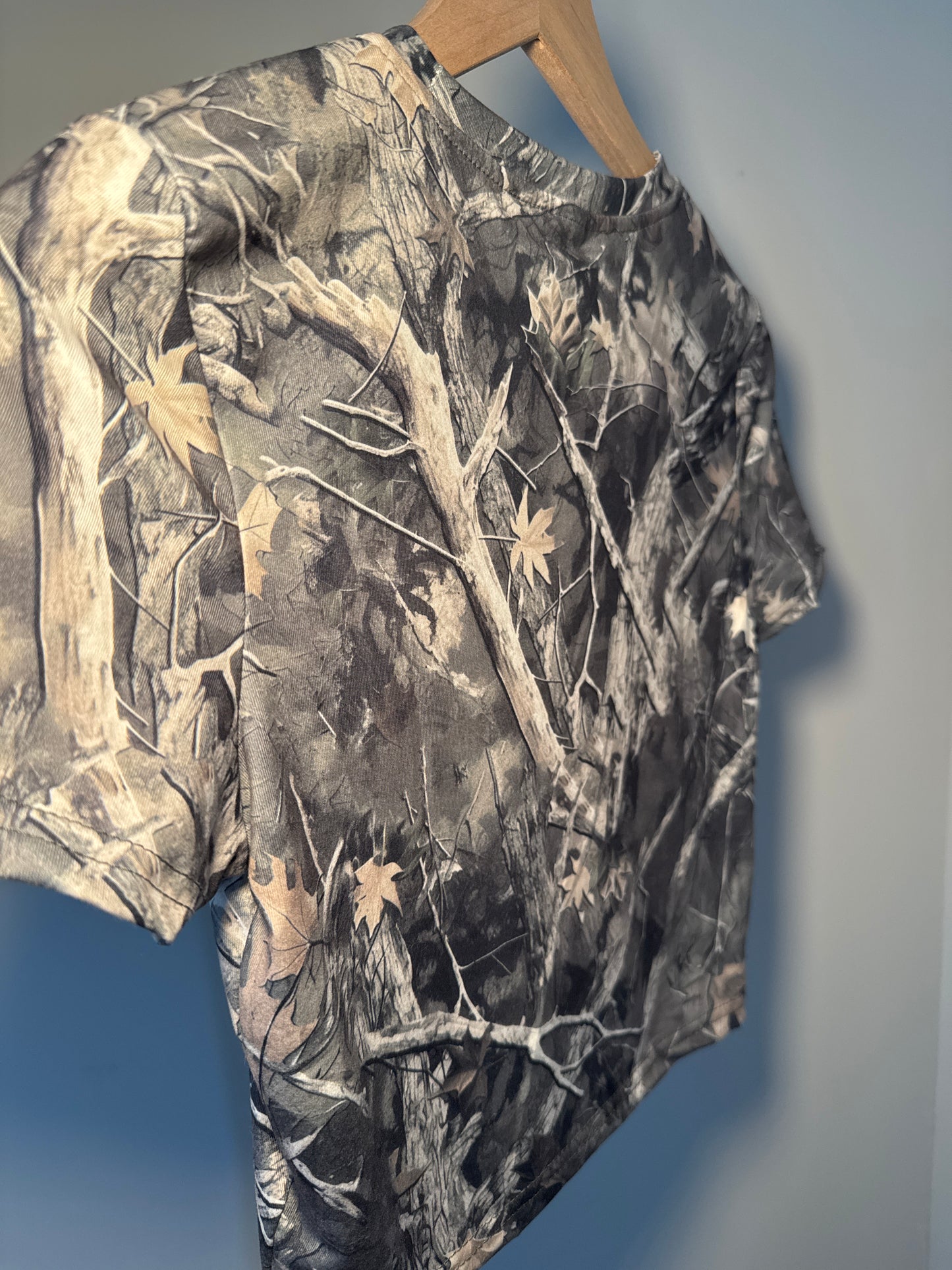 Camo Crop Top – Size M (SHEIN)