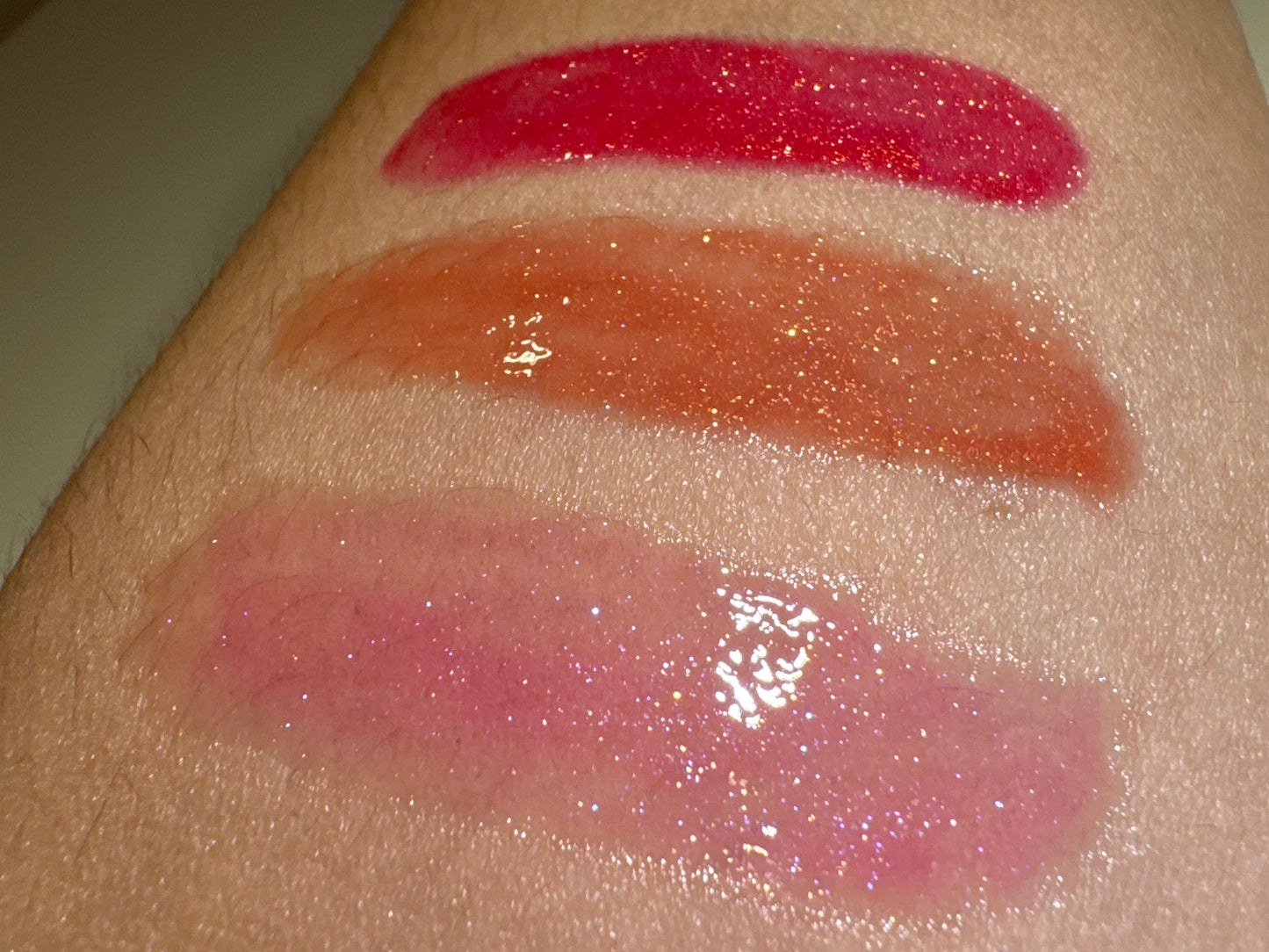 Scarlet Shine Lip Gloss