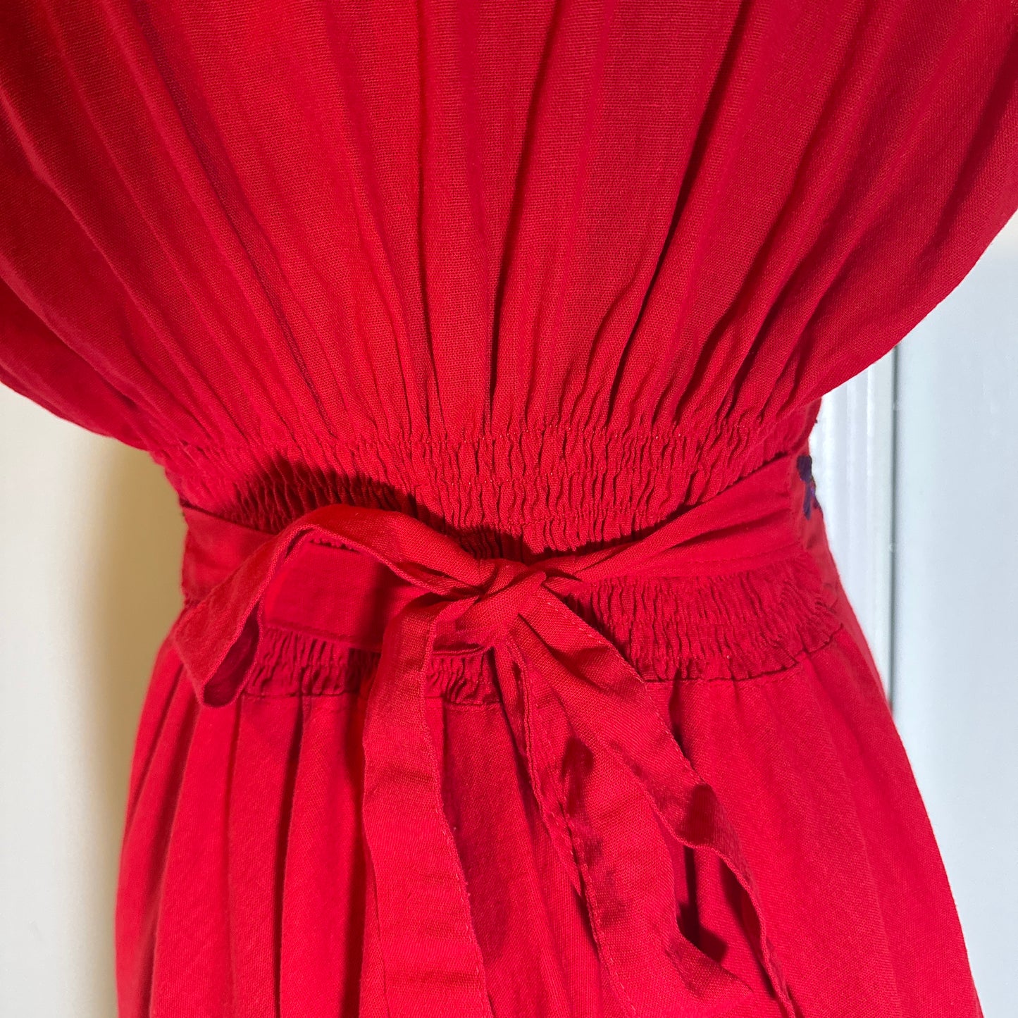 Pre-Loved Embroidered Red Midi Dress – Size Small