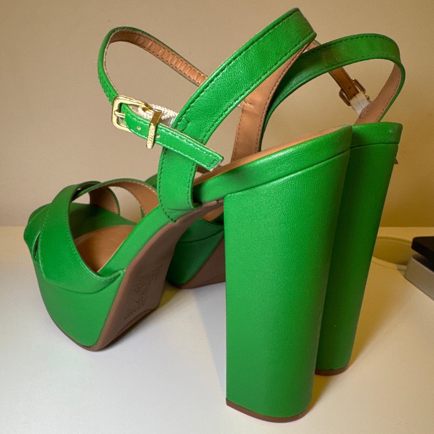 Green Platform Heels – LUGO Brasil (Like New)