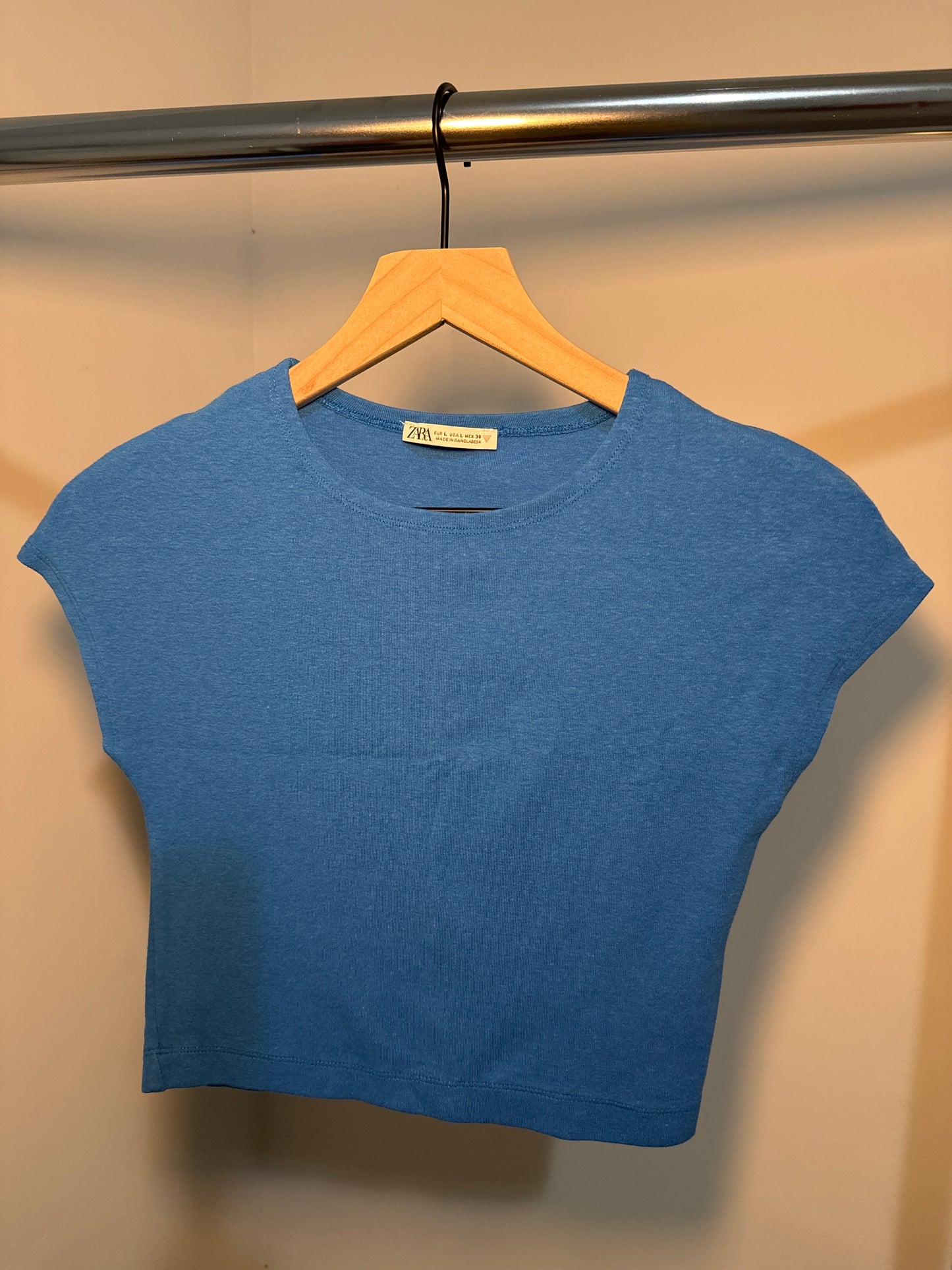 Pre-Loved Blue Ribbed Crop Top
