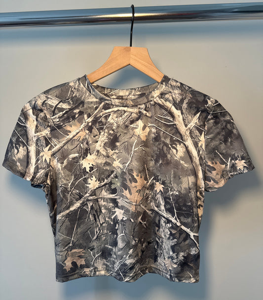 Camo Crop Top – Size M (SHEIN)