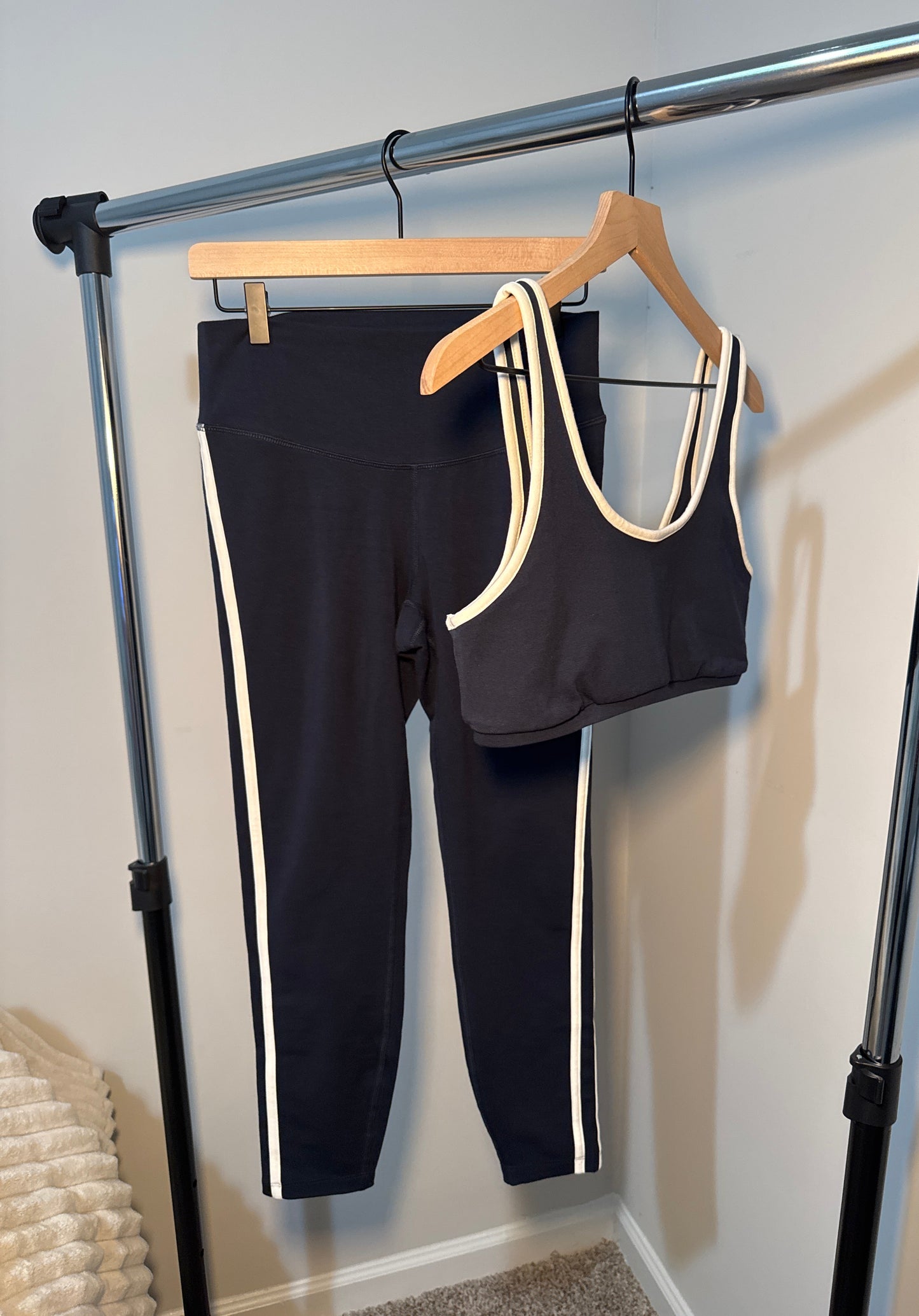Old Navy Active Set – Navy (Pre-Loved) M