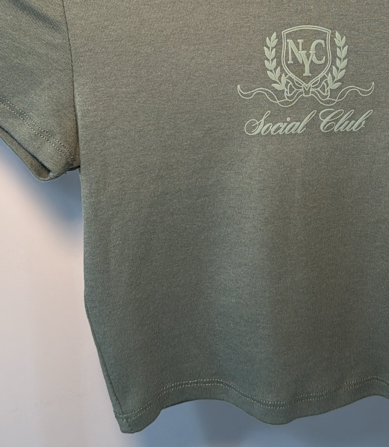 Olive Green Basic Crop Top – Pre-Loved