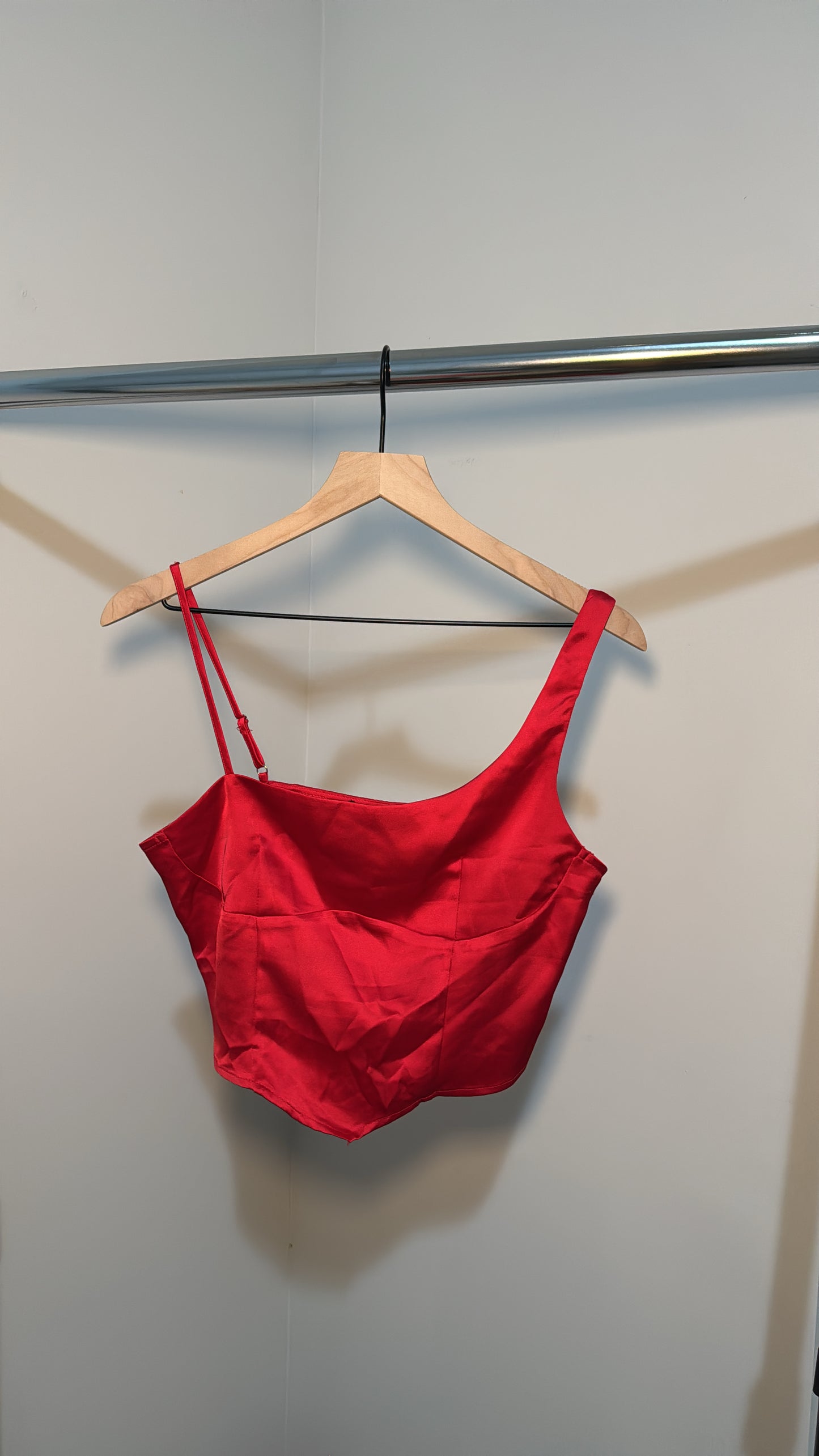 Red Satin Crop Top – Pre-Loved (Forever 21)