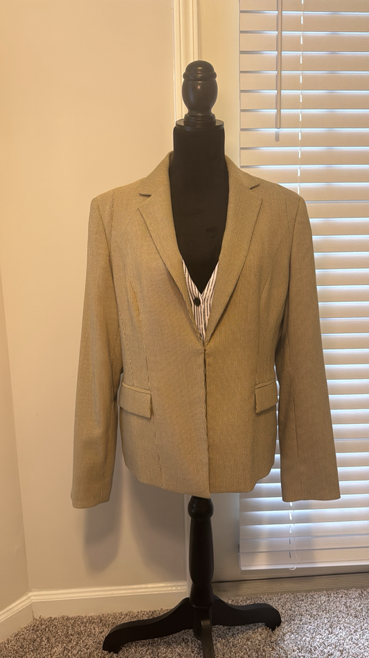 Blazer – Size 14 (Pre-Loved)