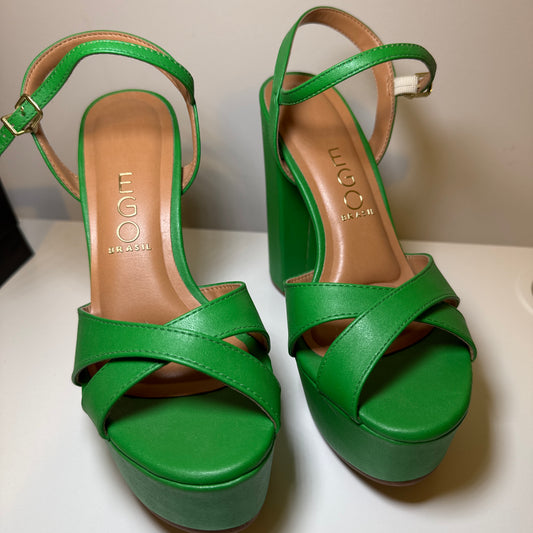 Green Platform Heels – LUGO Brasil (Like New)