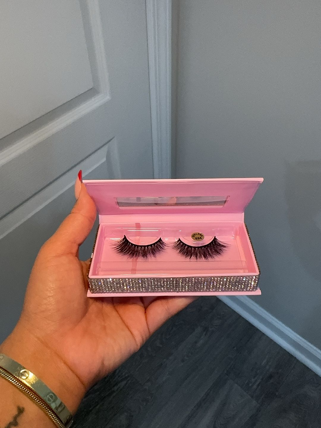 JOLET Mink Lashes - Muse  #024